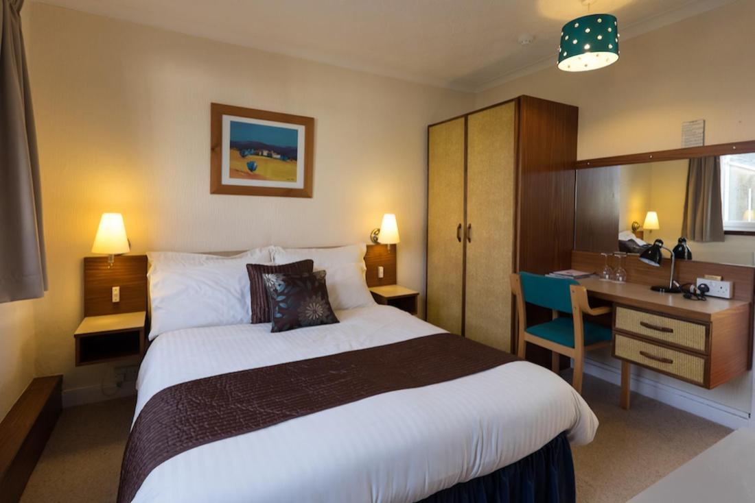 The Cedars Guest House Dunoon Exterior photo